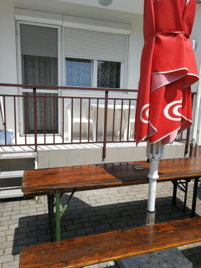 Dorka Apartman فونيارتْسفاشغ المظهر الخارجي الصورة