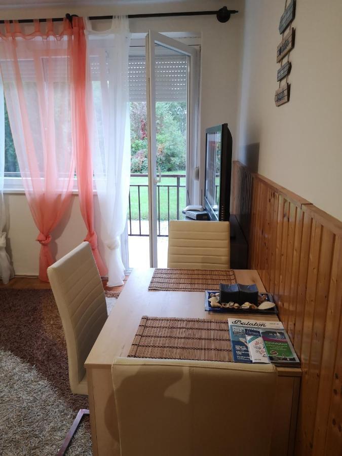 Dorka Apartman فونيارتْسفاشغ المظهر الخارجي الصورة