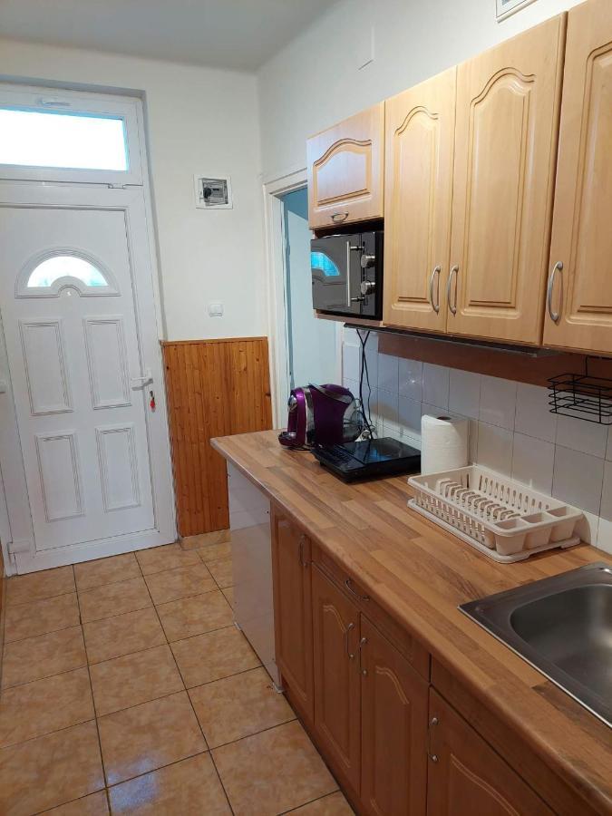 Dorka Apartman فونيارتْسفاشغ المظهر الخارجي الصورة
