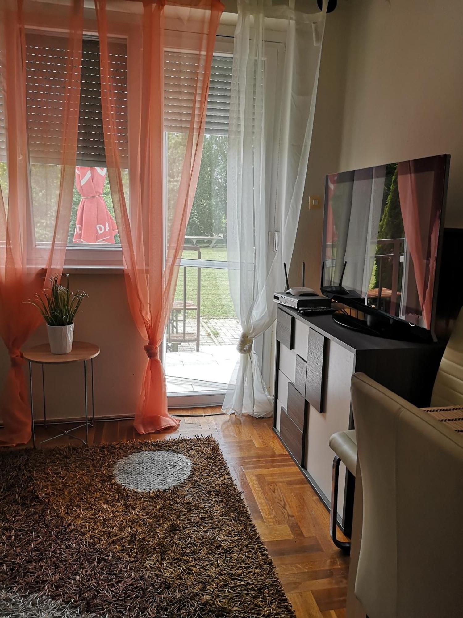 Dorka Apartman فونيارتْسفاشغ المظهر الخارجي الصورة